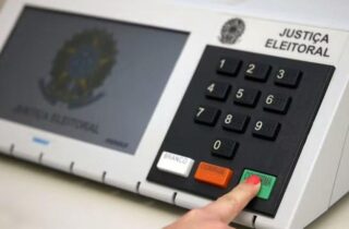Comparecimento às urnas vale como Prova de Vida automática no INSS - capa