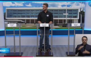 Requião Filho foi o único candidato ao governo a participar de debate em TV de Pato Branco - capa