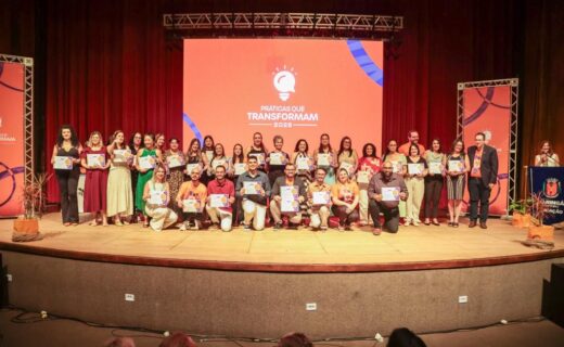 CODEM entrega o Prêmio Práticas que Transformam a professores de Maringá e região - capa