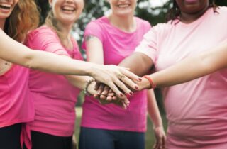 Outubro Rosa: Nova Esperança amplia horários de atendimento e promove ações de saúde da mulher - capa