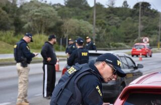 PRF registra 98 acidentes e quatro mortes durante a Operação Nossa Senhora Aparecida no Paraná - capa