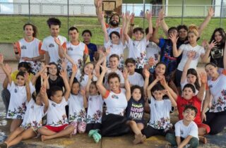 Projeto 'Artes no Céu' encerra programação no distrito de Iguatemi com espetáculo circense e batalha de Breaking Dance - capa